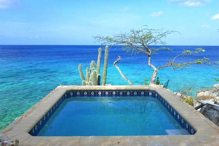 Luxe vakantiehuis met zwembad voor twee personen Curacao