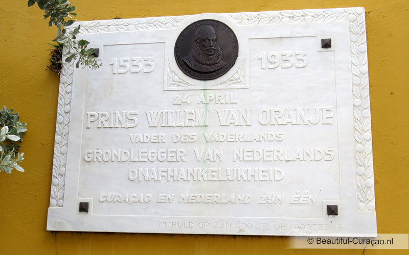 Gedenksteen: Prins Willem van Oranje, Fort Amsterdam Curaçao